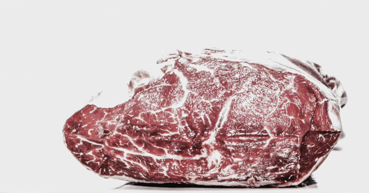 Światowy rynek wołowiny: USA znów w centrum, Europa płaci rekordowe ceny, Chiny biją rekord importu. Polska może na tym zyskać
