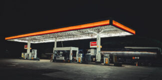 Diesel w hurcie droższy od benzyny