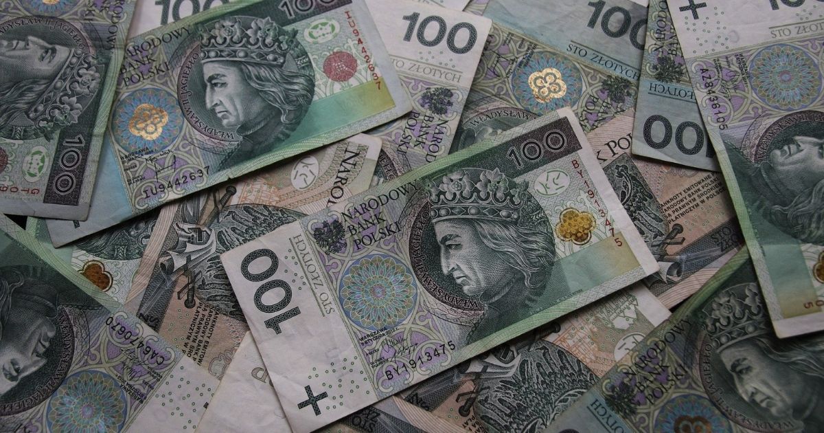 Dopłaty obszarowe 2025 – termin składania wniosków przedłużony! Do kiedy?