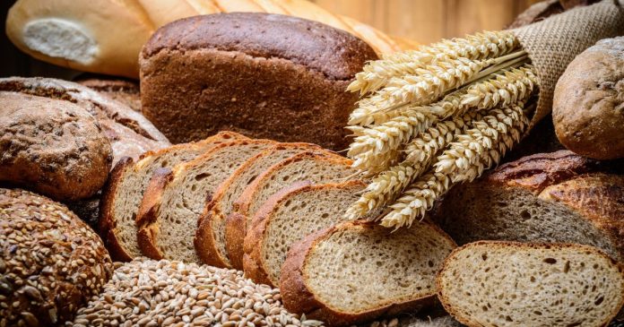 Minister rolnictwa zapewnia, że nie będzie chleba po 10 zł na jesieni