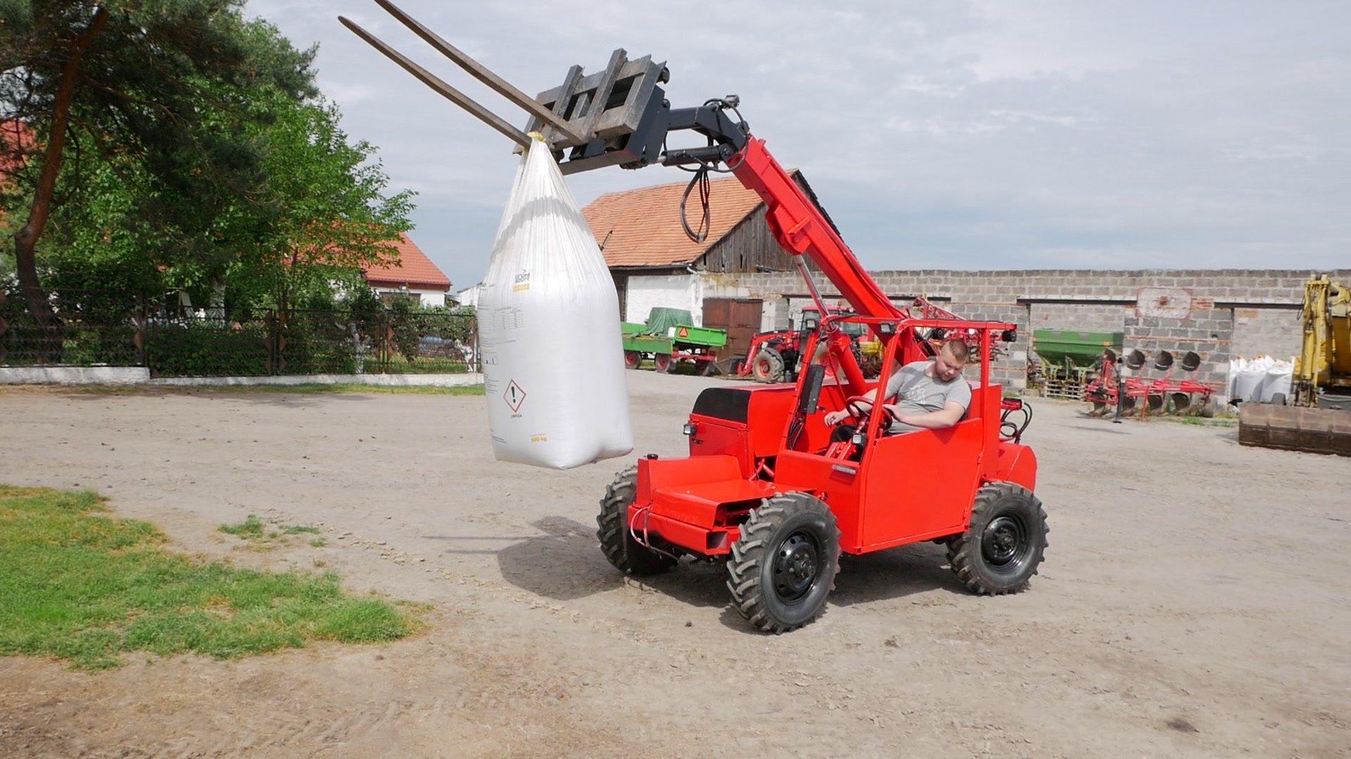 Ładowarka teleskopowa na swoje potrzeby