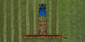 Zaczepiany przetrząsacz KUHN GF 13003 T