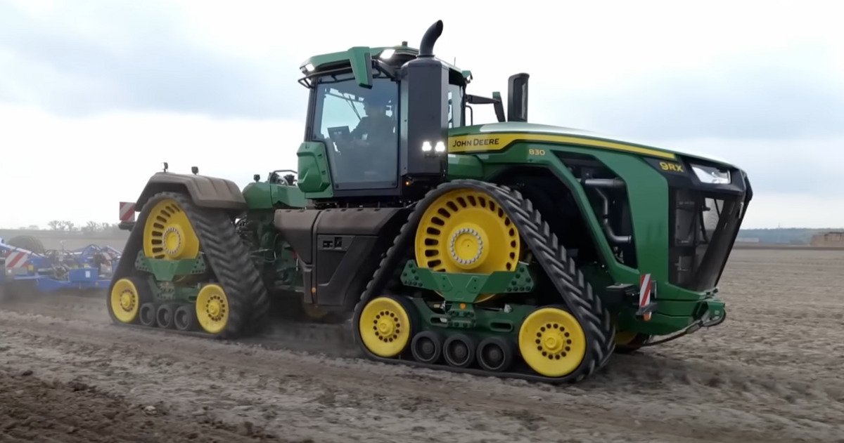 John Deere 9RX 830. Ile kosztuje? Ile ma koni?