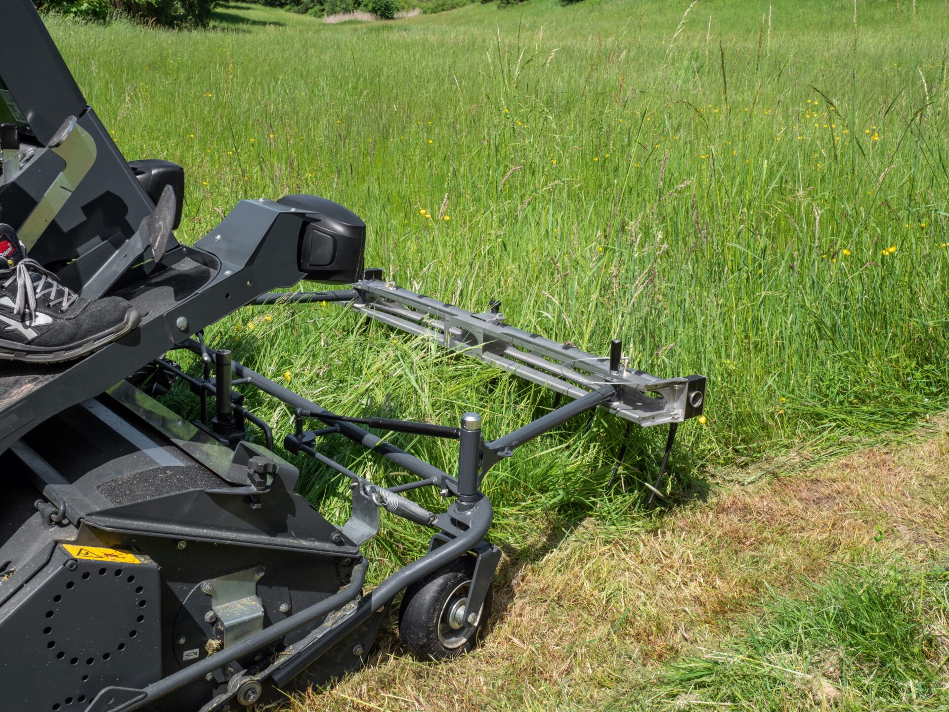 Ochrona owadów przed koszeniem