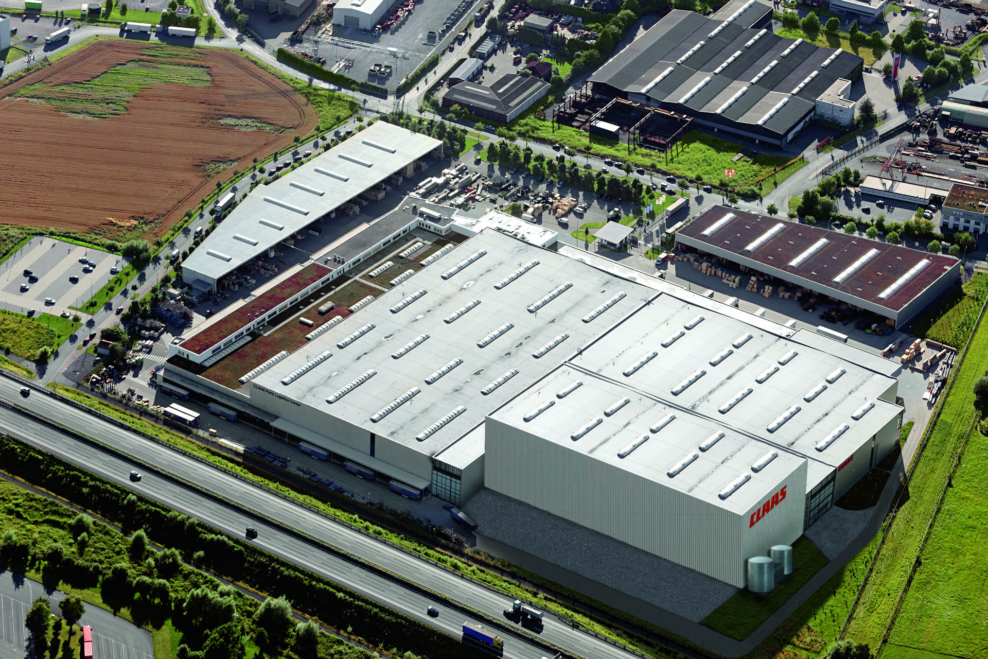 Sprawdzony sposób na żniwa bez przestojów. Ekspresowa dostawa części z CLAAS