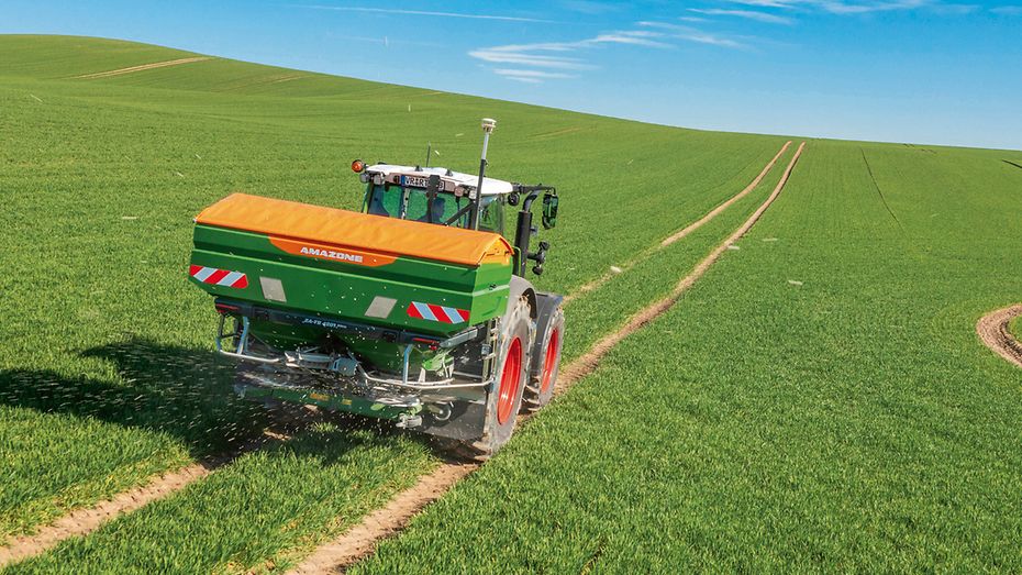 Amazone ZA-TS 01 AutoSpread: Inteligentny rozsiewacz, który sam kontroluje nawożenie