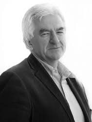 Wspominamy tych, którzy zagościli w naszej pamięci. 13 Wspominamy tych, którzy zagościli w naszej pamięci.