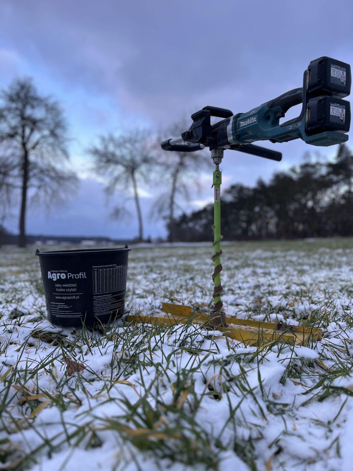 Badanie gleby na azot mineralny. Instrukcja pobierania próbek