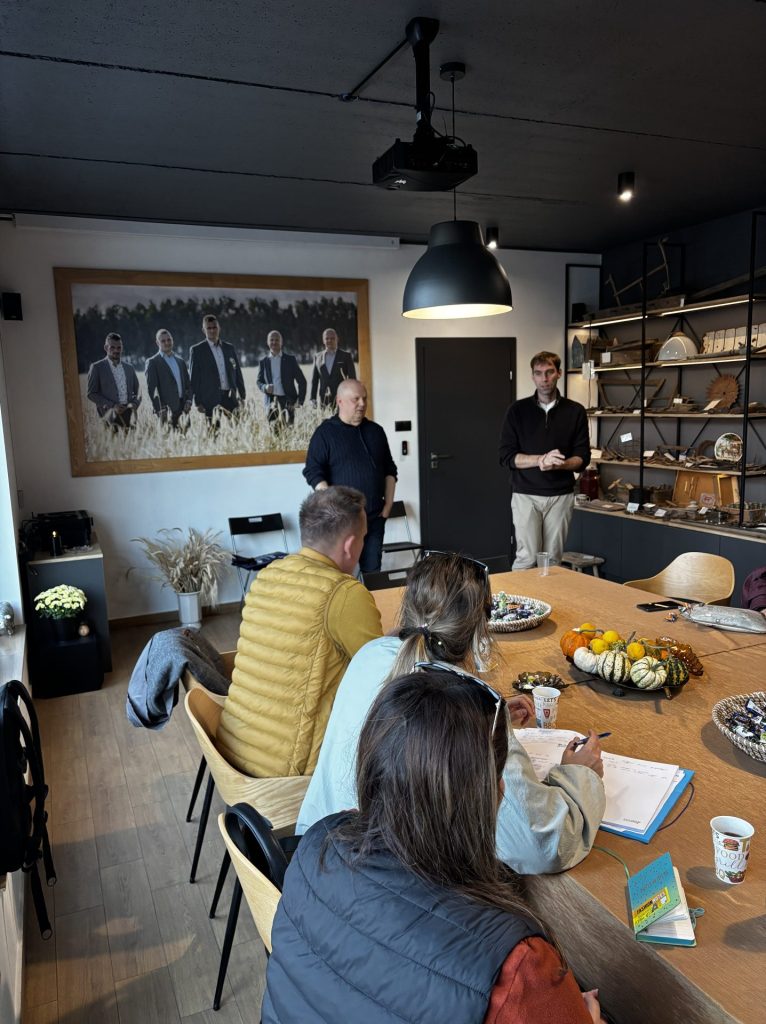 Serbscy dziennikarze z wizytą w Polsce 15 Serbscy dziennikarze z wizytą w Polsce