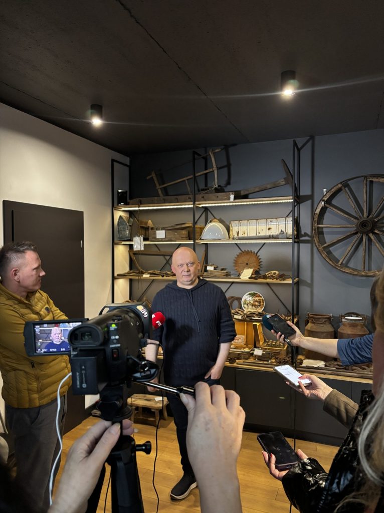 Serbscy dziennikarze z wizytą w Polsce 16 Serbscy dziennikarze z wizytą w Polsce