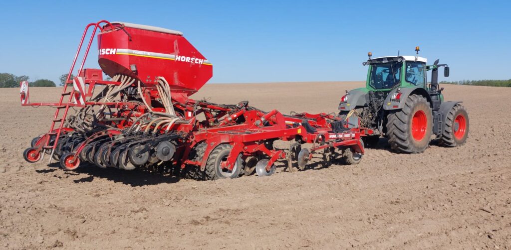 Między bezorką a ekologią: jak wygląda rolnictwo w Zdbowie