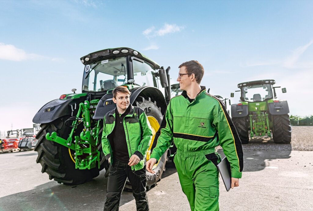 Zima to dla rolników najlepszy sezon na edukację [John Deere]