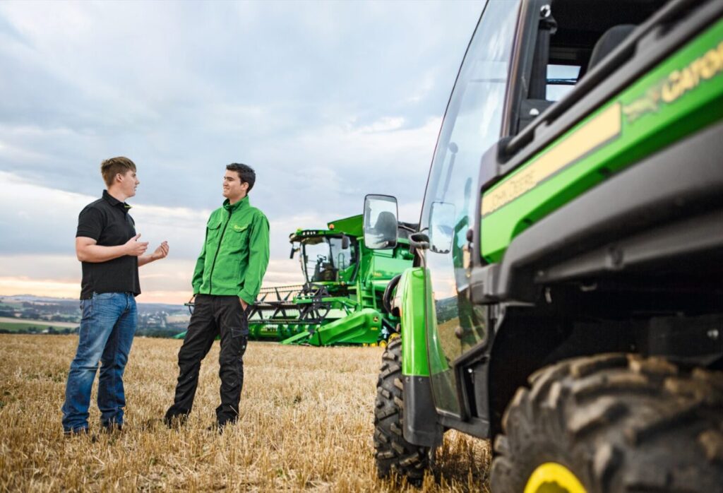 Zima to dla rolników najlepszy sezon na edukację [John Deere]