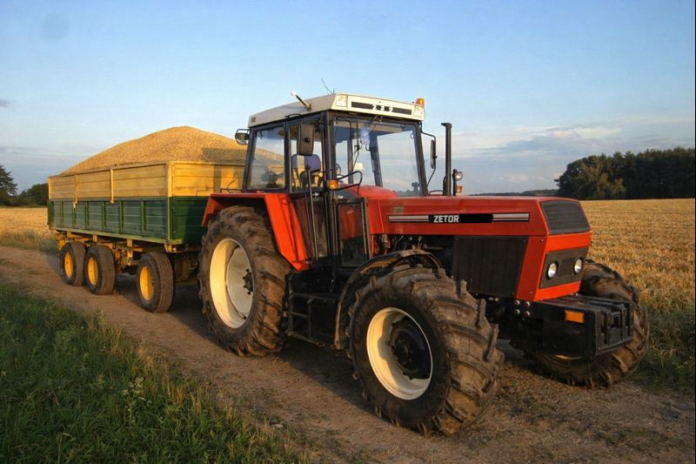Zetor 12245