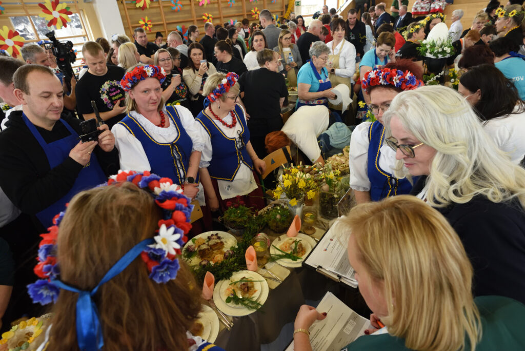 Utarto blisko 100 kg CHRZANU! Finał konkursu „Tarcie chrzanu w Chrzanie 2026”
