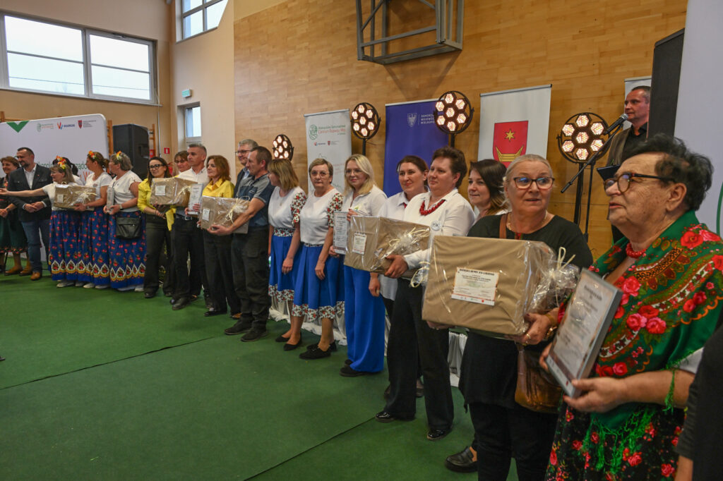 Utarto blisko 100 kg CHRZANU! Finał konkursu „Tarcie chrzanu w Chrzanie 2026”