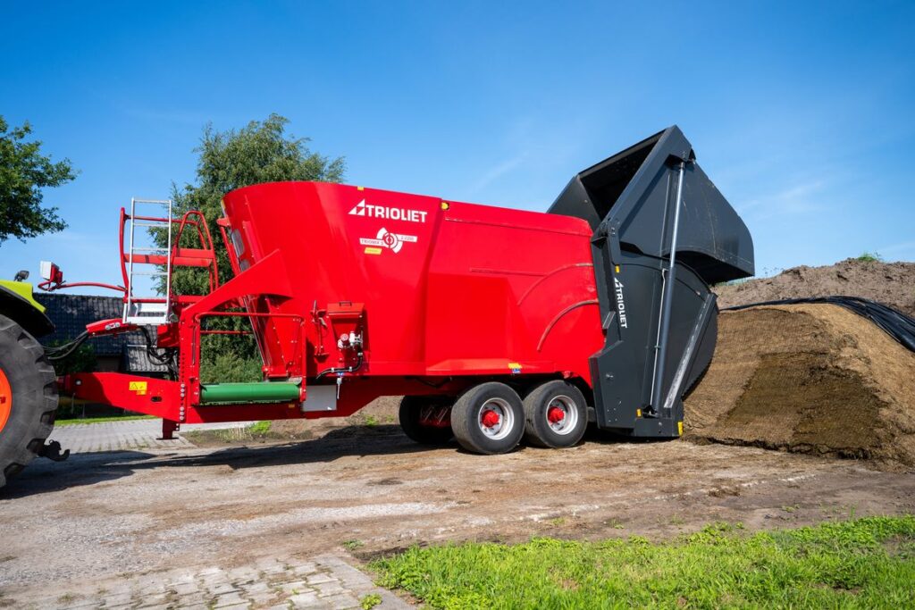 Paszowóz – serce żywienia w oborze 7 Paszowóz – serce żywienia w oborze