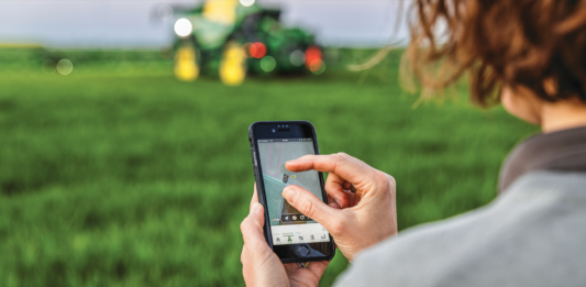 Będzie przełom w rolnictwie? John Deere ogłasza współprace ze start-upami na rok 2026