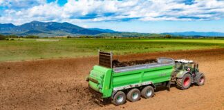 Jaki rozrzutnik obornika wybrać na większy areał?