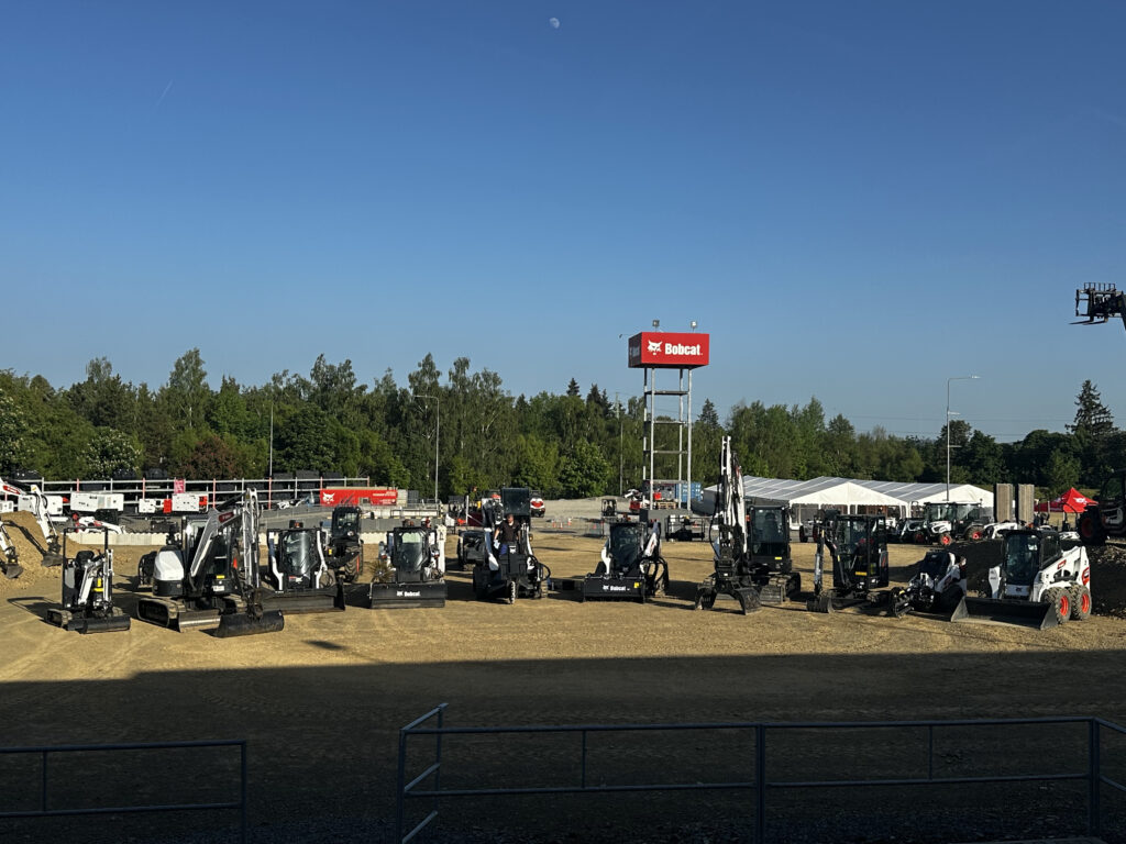 Bobcat Demo Days 2026 - nowe ładowarki dla rolnictwa i budownictwa