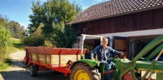 Stary John Deere bez Diesla. Rolnik sam zamienił go w elektryka