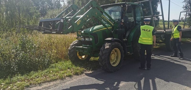 Policja ruszyła z kontrolami ciągników. To sprawdzają funkcjonariusze