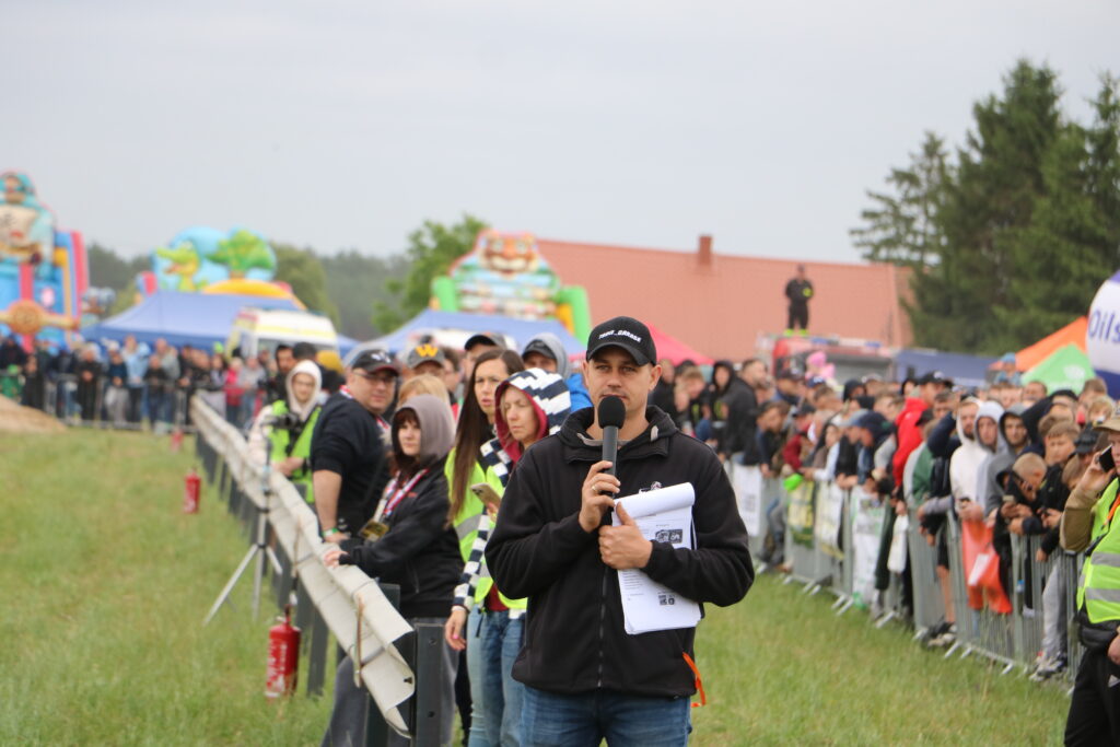 Tractor Pulling