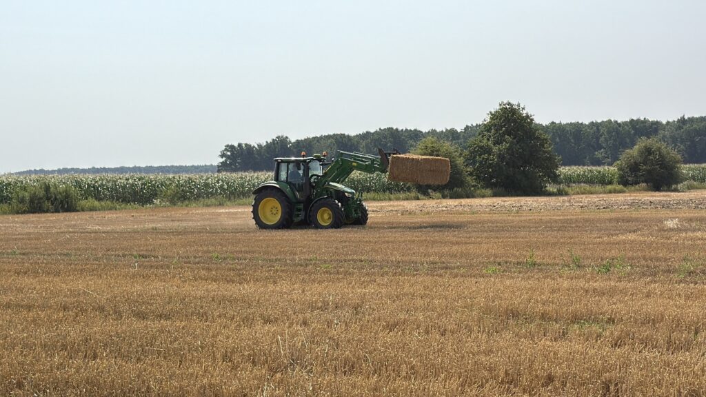 John Deere zmienił serię 6M. Najciekawsza nowość kryje się w przekładni 12 John Deere zmienił serię 6M