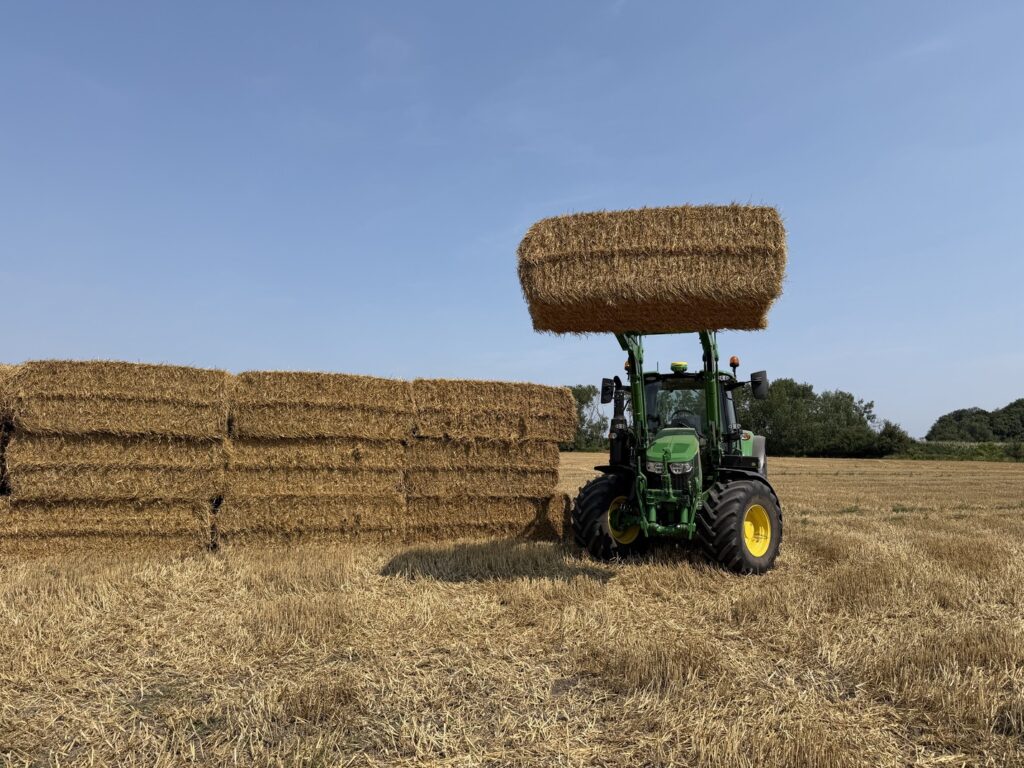 John Deere zmienił serię 6M. Najciekawsza nowość kryje się w przekładni 7 John Deere zmienił serię 6M