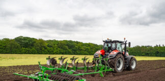 Nowy pług Amazone Teres 300 Onland