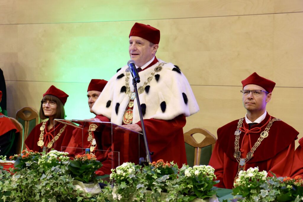 Ponad 7000 chętnych na studia. Uniwersytet Przyrodniczy w Poznaniu rozpoczyna nowy rok akademicki 7 Uniwersytet Przyrodniczy w Poznaniu rozpoczyna nowy rok akademicki
