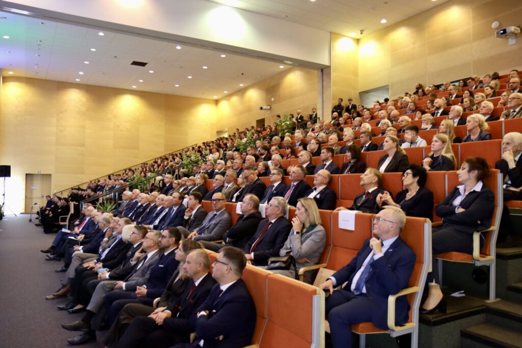 Ponad 7000 chętnych na studia. Uniwersytet Przyrodniczy w Poznaniu rozpoczyna nowy rok akademicki 2 Uniwersytet Przyrodniczy w Poznaniu rozpoczyna nowy rok akademicki