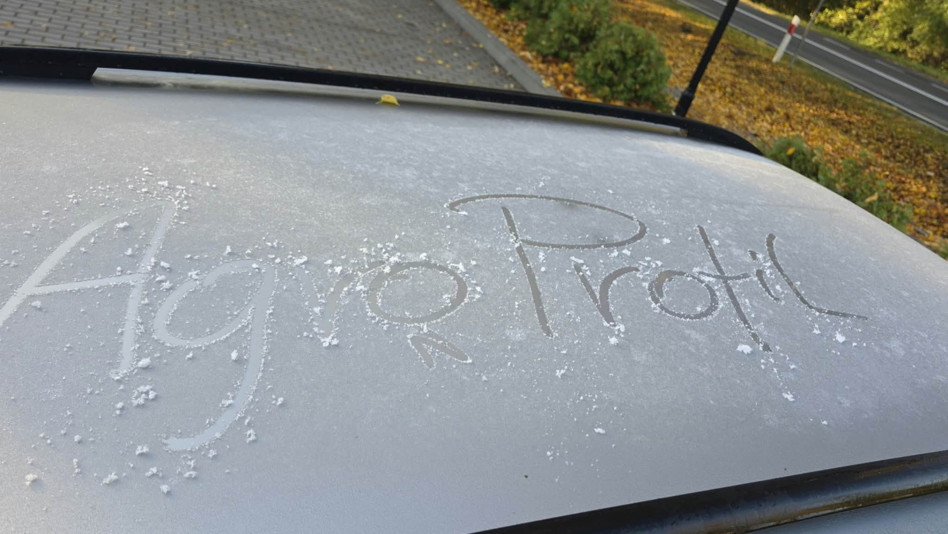 Front z zachodu się rozpadnie. Pozostaną niskie chmury